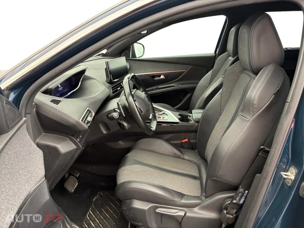 Peugeot 5008 1.2 PureTech Allure Pack EAT8