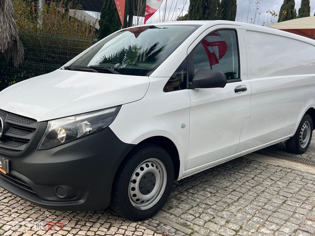Mercedes-Benz Vito Outro
