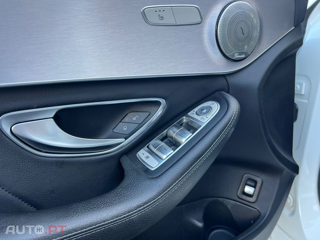 Mercedes-Benz C 200 AMG LINE