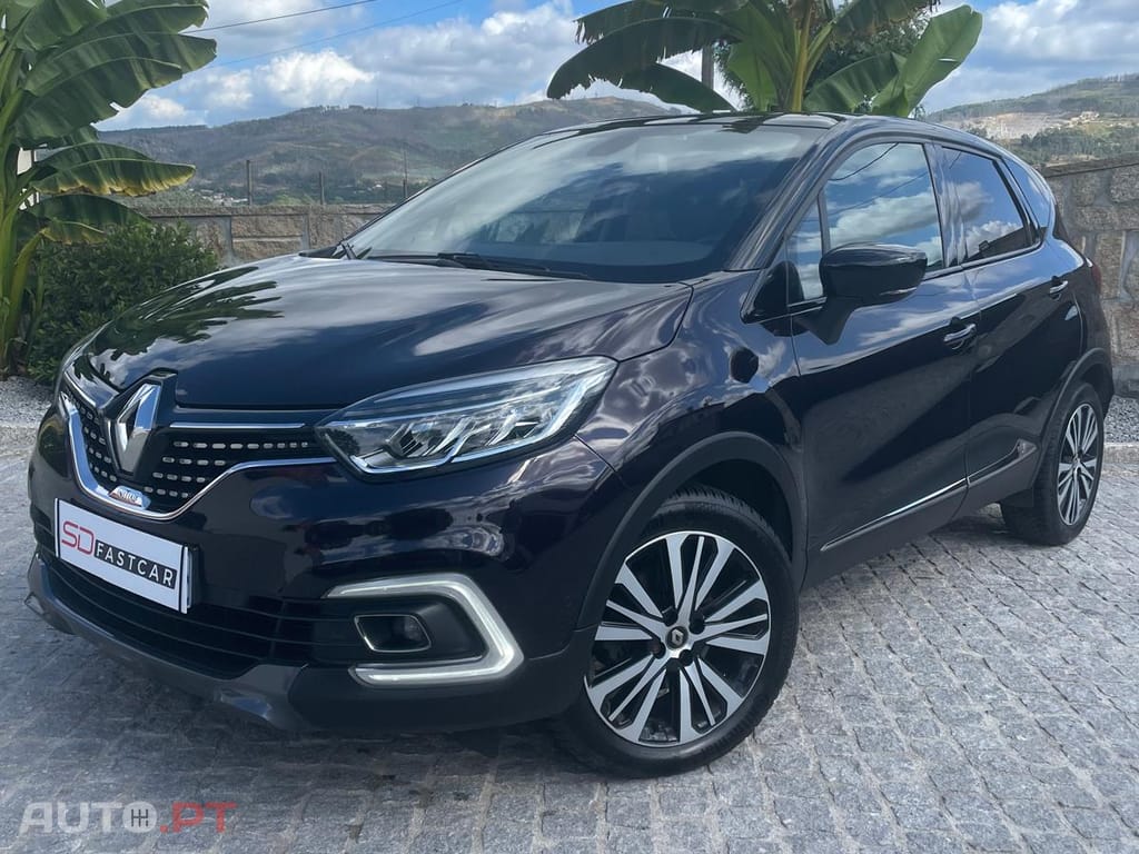 Renault Captur 1.5 dCi Energy Initial Paris