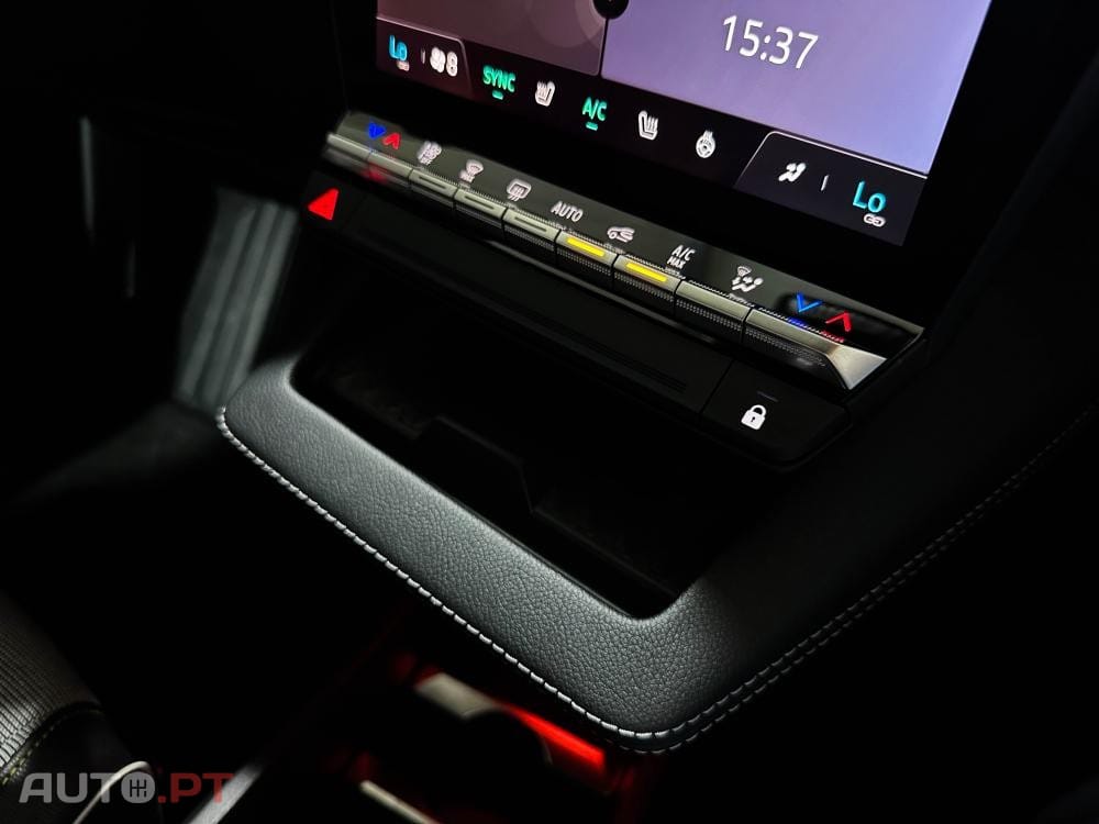 Renault Mégane E-Tech EV60 Techno — fotografia 32