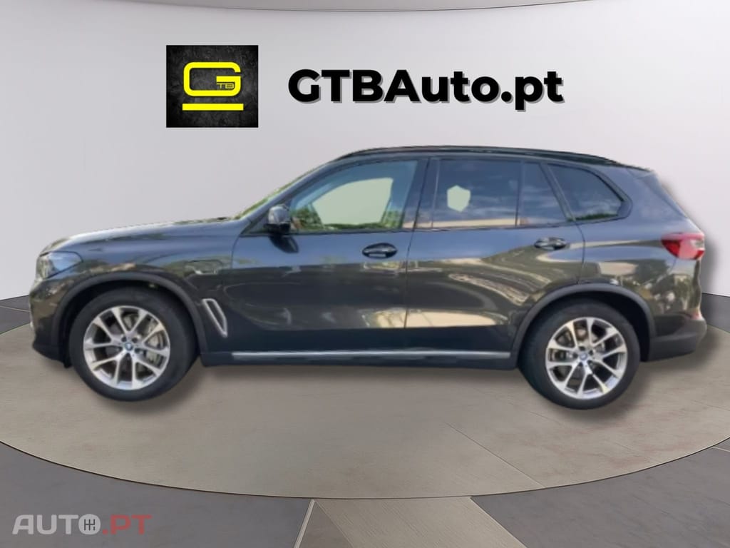 BMW X5 xDrive 45e iPerformance I.V.A DEDUTIVEL