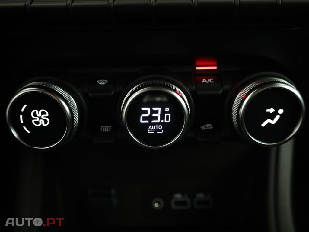 Renault Captur Captur 1.0 TCe Techno Bi-Fuel