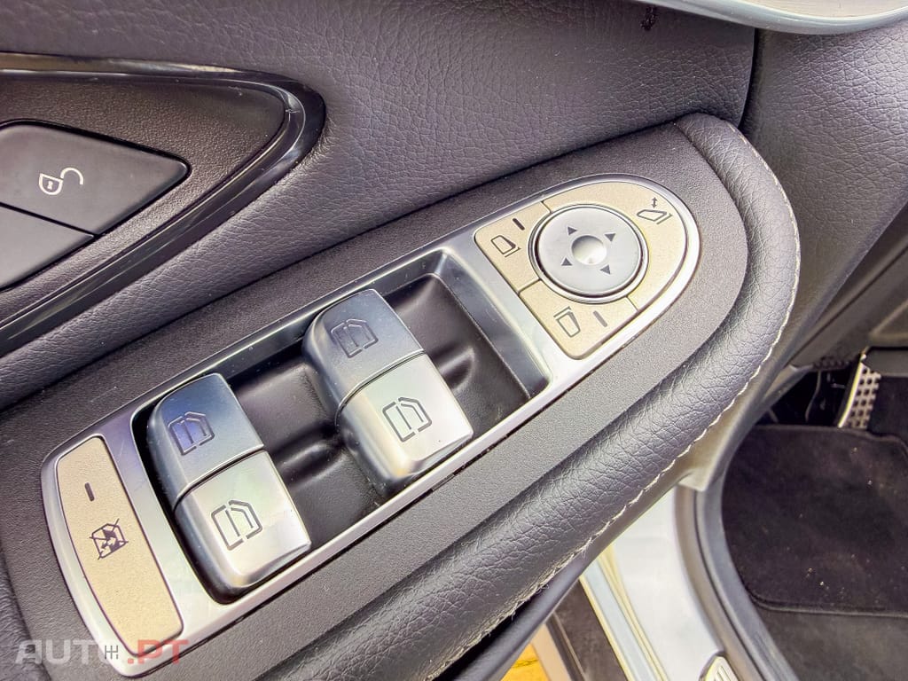 Mercedes-Benz GLC 300 de Coupe 4Matic 9G-TRONIC AMG Line