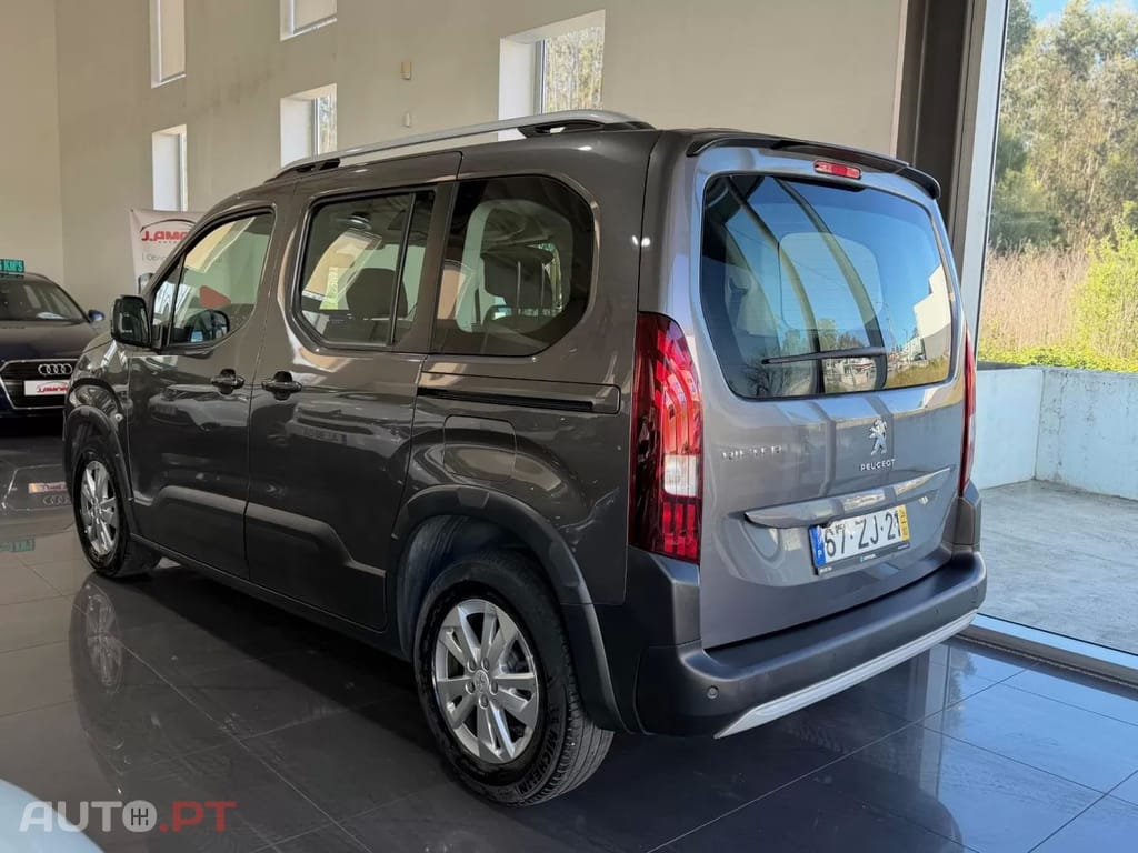 Peugeot Rifter 1.2 PureTech Active