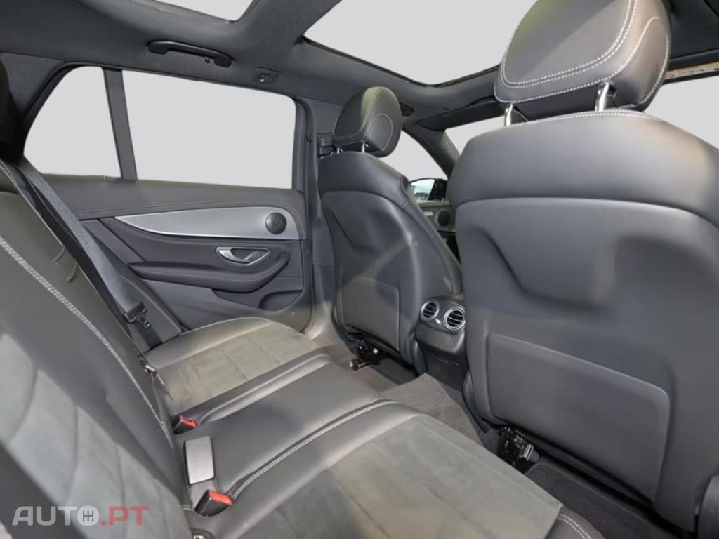 Mercedes-Benz E 300 d 4M AMG NIGHT EDITION I.V.A DEDUTIVEL 