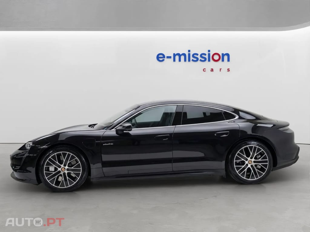 Porsche Taycan Turbo