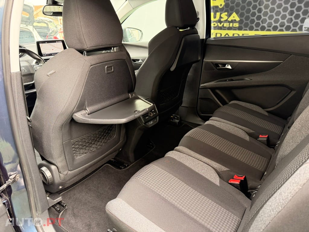 Peugeot 5008 1.5 HDI Allure 130cv 7 Lugares