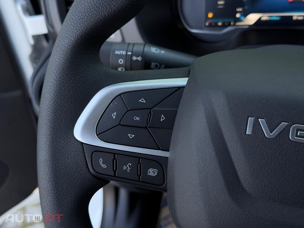 Iveco Daily 3.0 - 180 CAB. DUPLA 7 LUGARES NOVA !!