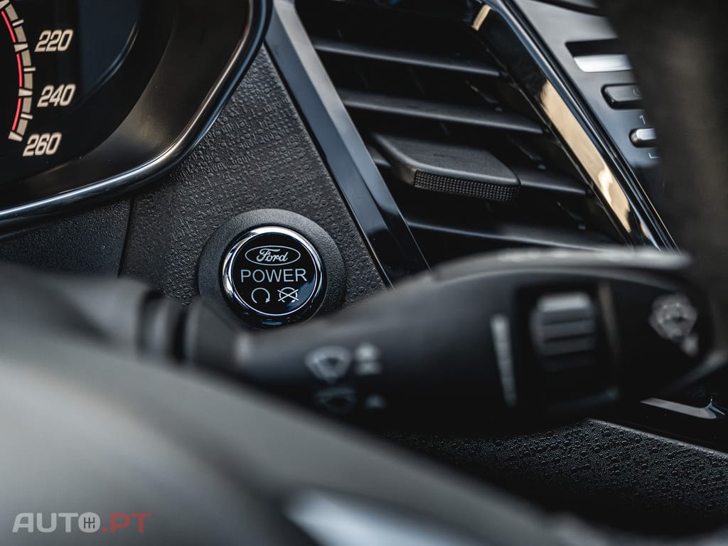 Ford Fiesta ST 200