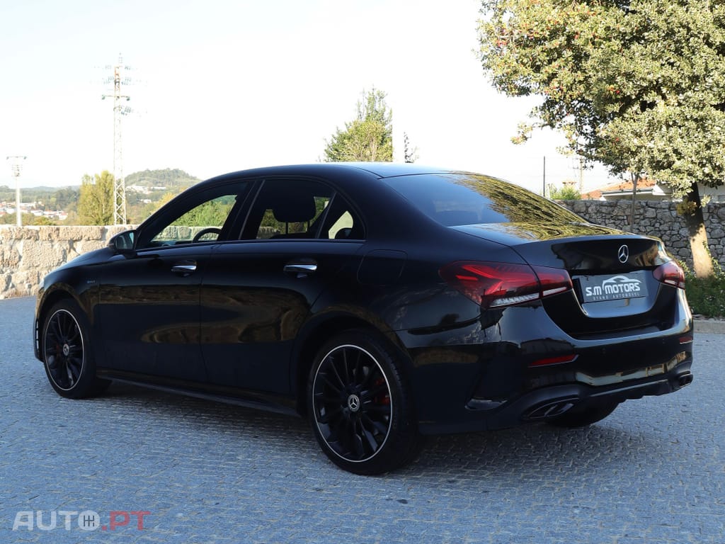 Mercedes-Benz A 250 e 8G-DCT AMG Line