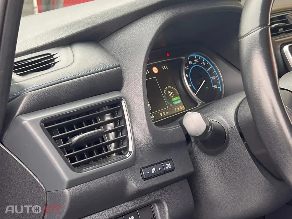 Nissan Leaf N-Connecta Full Led