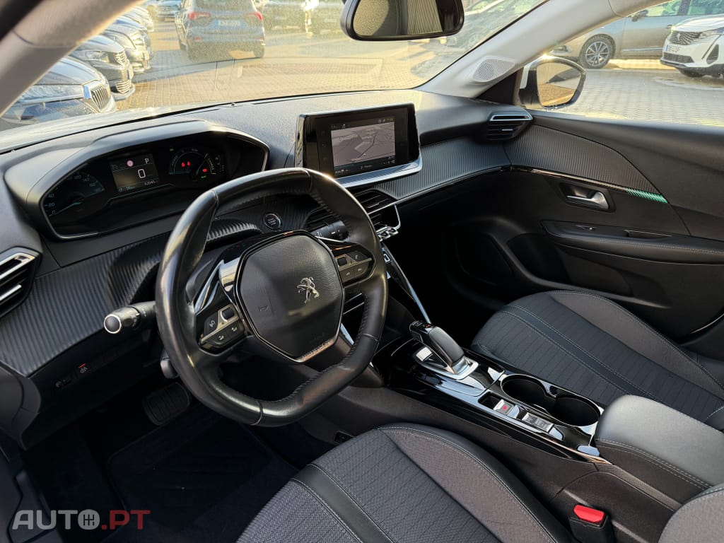 Peugeot E-208 50 kWh Allure