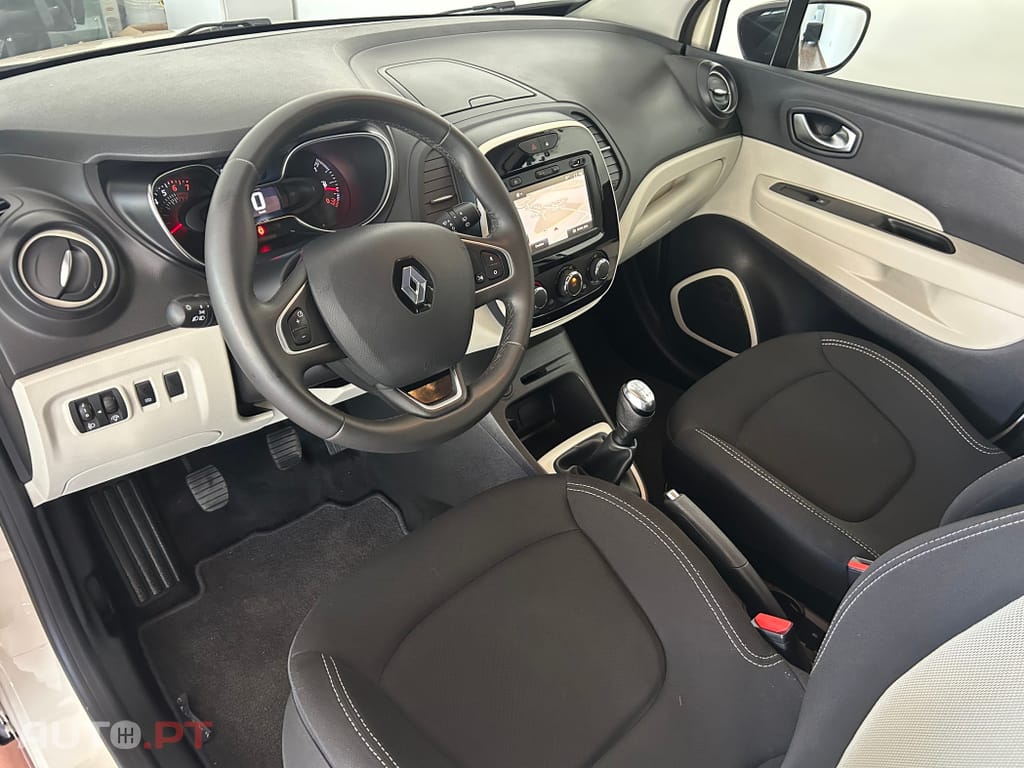 Renault Captur 0.9 TCe Zen