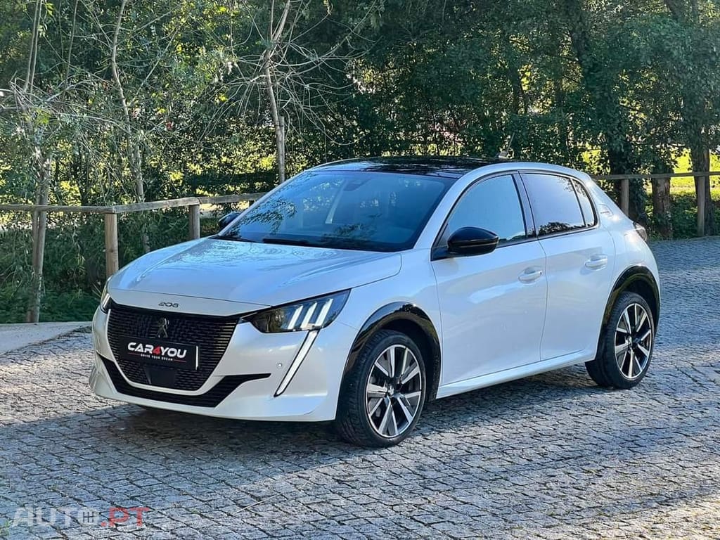 Peugeot 208 1.2 PureTech GT Line