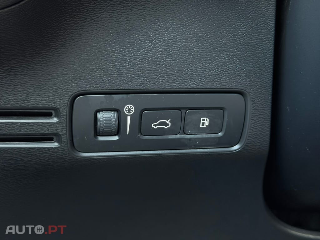 Volvo XC40 1.5 T5 PHEV R-Design