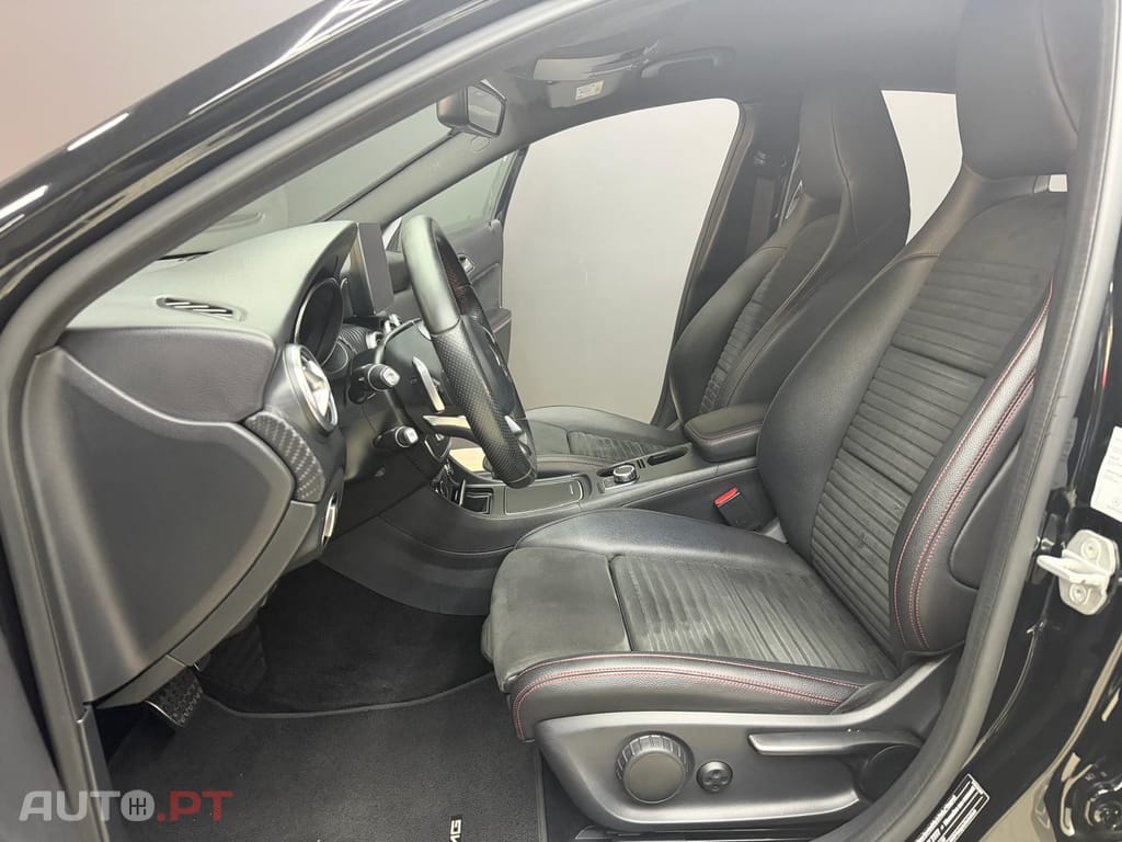 Mercedes-Benz A 180 7G-DCT AMG Line