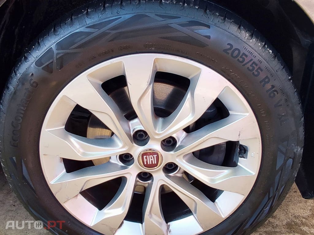 Fiat Tipo Lounge Tech