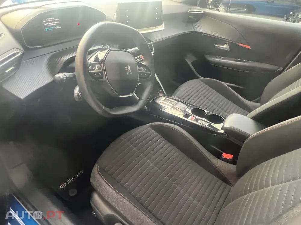 Peugeot 208 ACTIVE