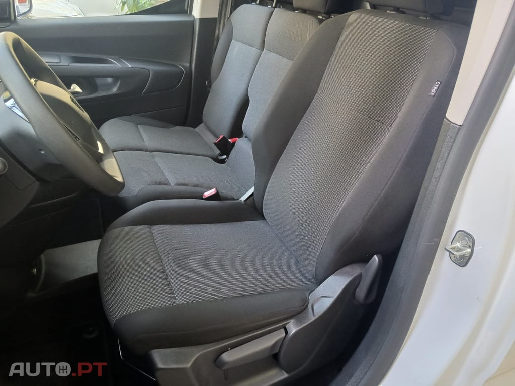 Peugeot Partner 1.5 BlueHDi Pro Standard Plus