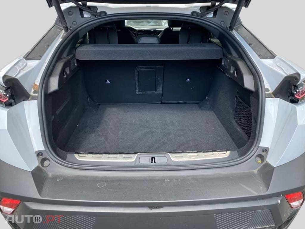 Peugeot 408 GT 130cv  EAT8