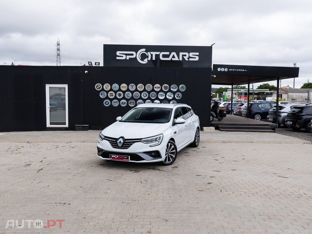 Renault Mégane Sport Tourer 1.5 Blue dCi R.S. Line EDC