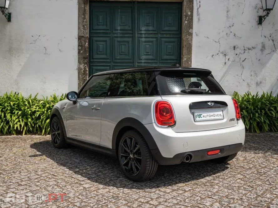 MINI Cooper Cooper Auto