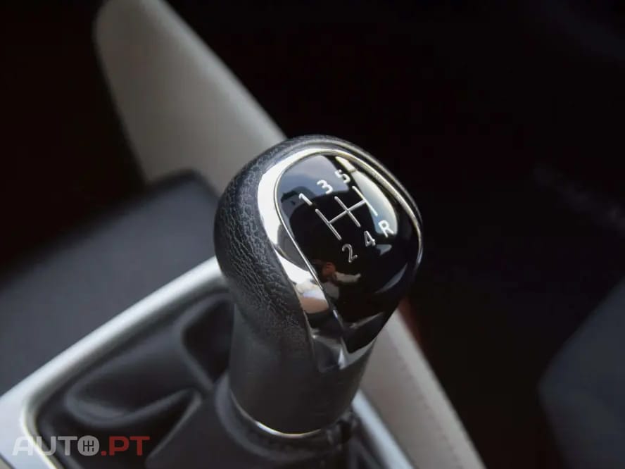 Nissan Micra 1.0 IG-T N-Connecta