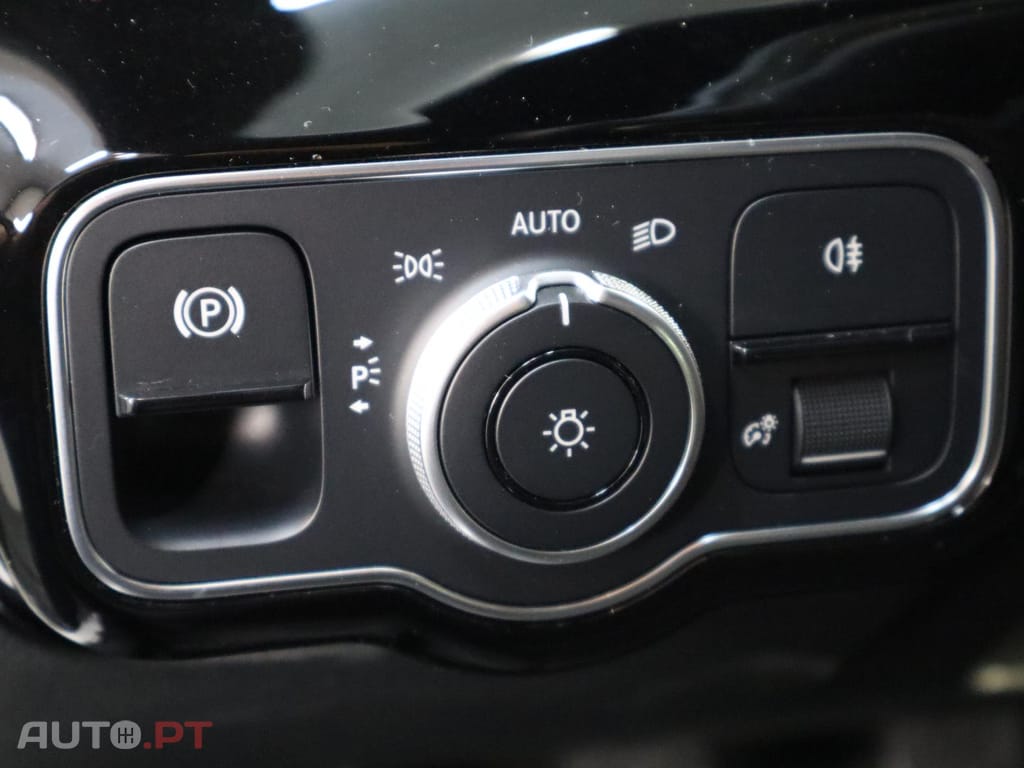 Mercedes-Benz A 160 Manual Style Plus