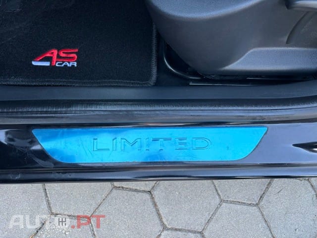 Renault Clio Sport Tourer 0.9 TCE Limited