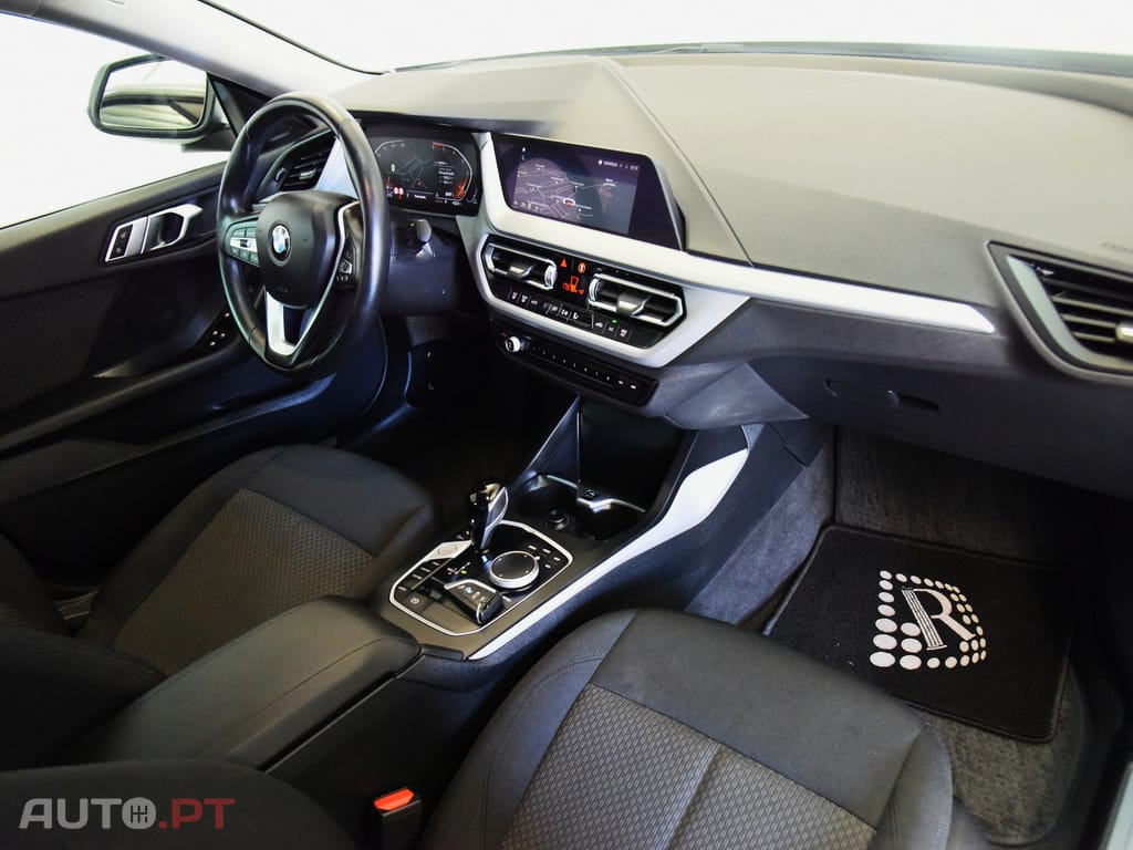 BMW 216 d Advantage