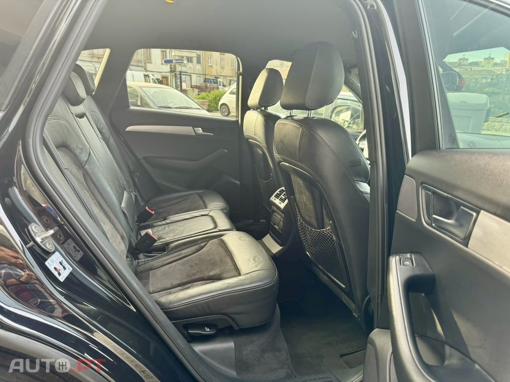 Audi Q5 2.0 TDi quattro S-line