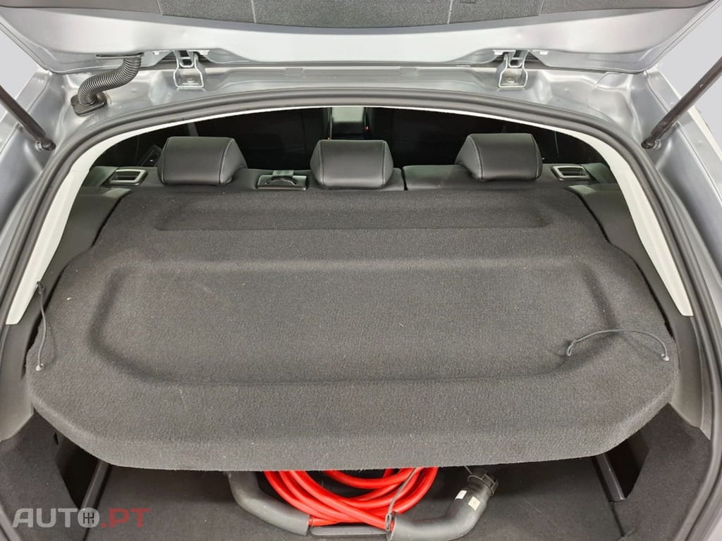 Citroen e-C4 I.V.A DEDUTÍVEL 50kwh Feel