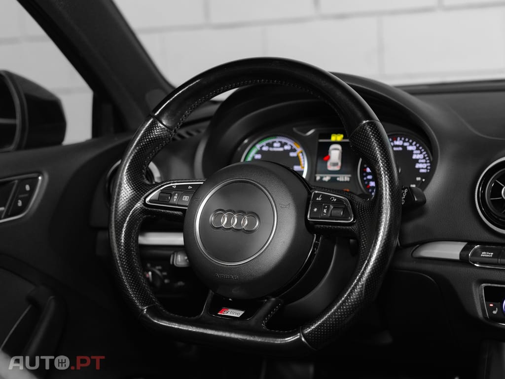 Audi A3 Sportback e-tron 1.4 TFSI S-line S tronic