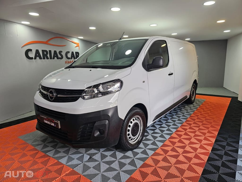 Opel Vivaro 1.5 CDTi L1H1 Essentia