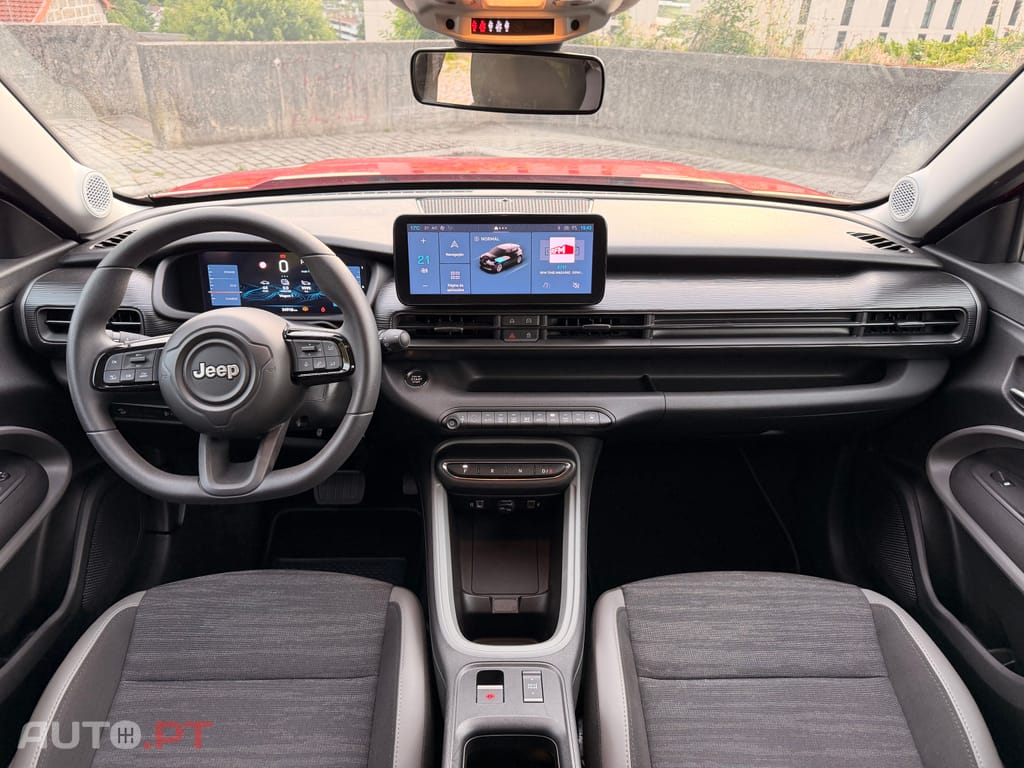 Jeep Avenger 54 kWh Longitude