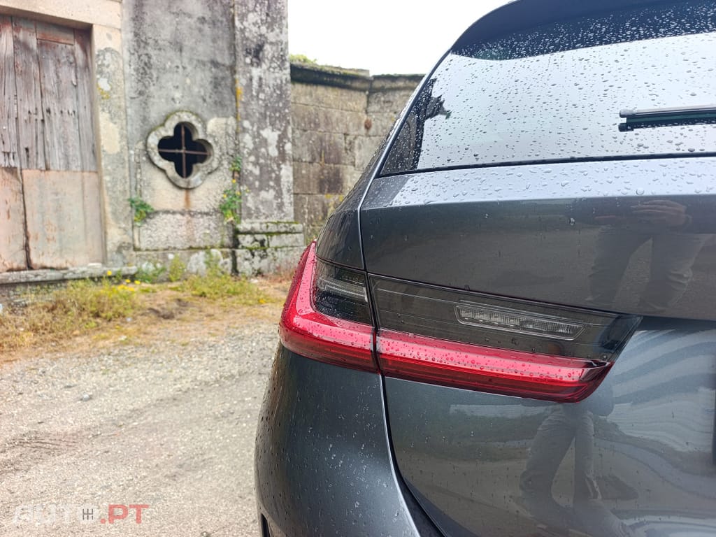 BMW 318 d Touring Line Sport Auto