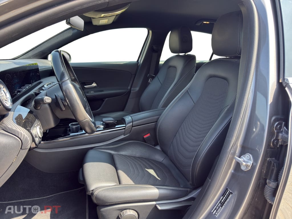 Mercedes-Benz A 250 e 8G-DCT Style