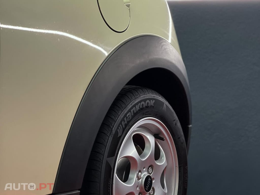 MINI Cooper Cooper D