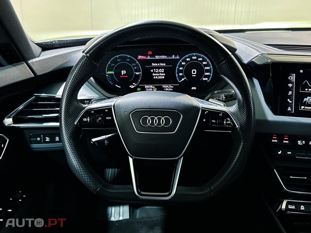 Audi E-Tron GT quattro