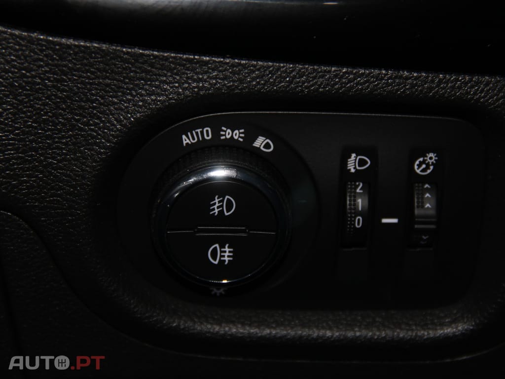 Opel Astra Sports Tourer Business