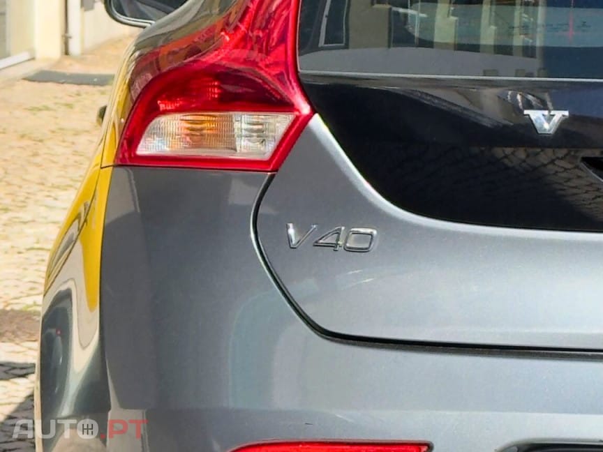 Volvo V40 2.0 D2 Inscription
