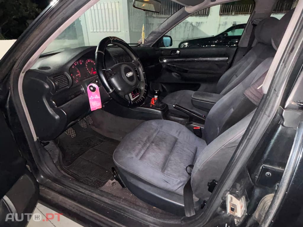 Audi A4 Avant 1900 tdi sw 115 1999