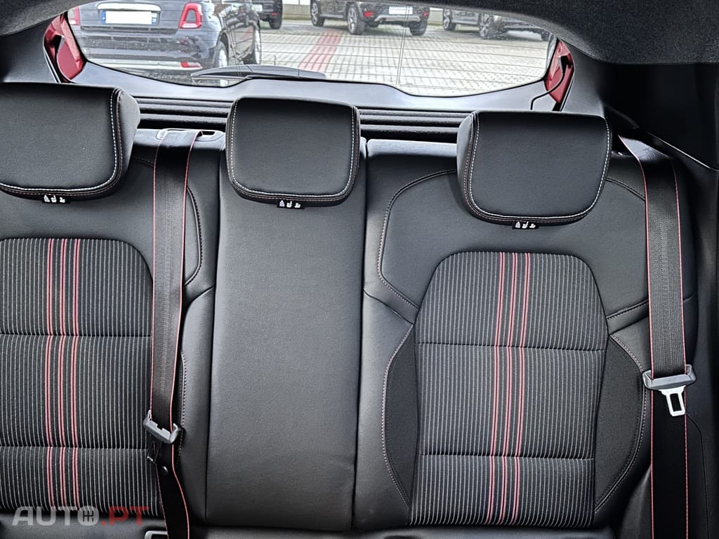 Renault Clio 1.0 TCe RS Line