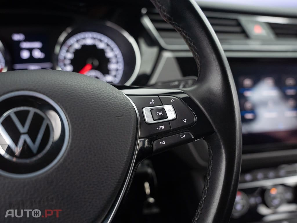 Volkswagen Touran 2.0 TDI Confortline