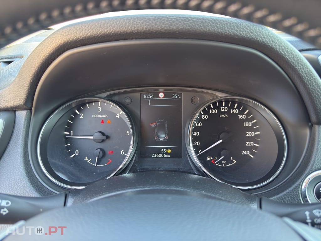 Nissan Qashqai 1.5 dCi 360