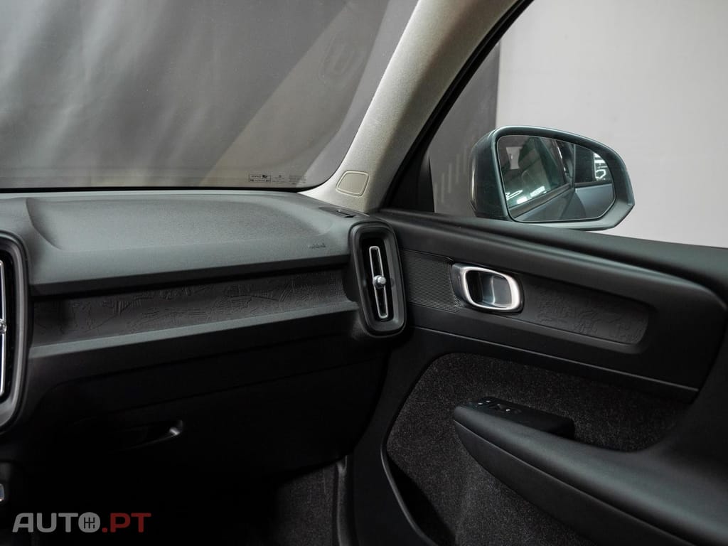 Volvo XC40 2.0 D3 Momentum