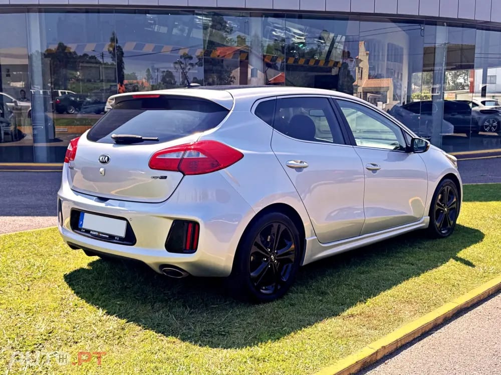 Kia Ceed 1.6 CRDi GT Line