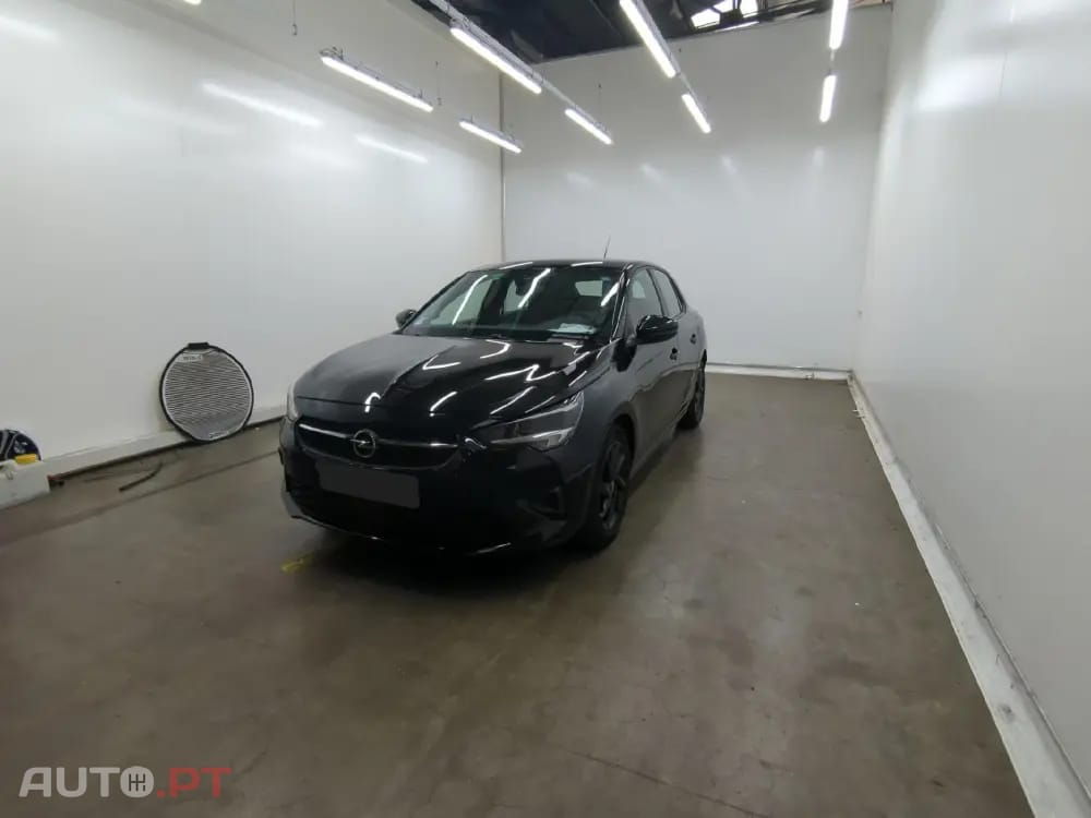 Opel Corsa 1.2 T GS Line