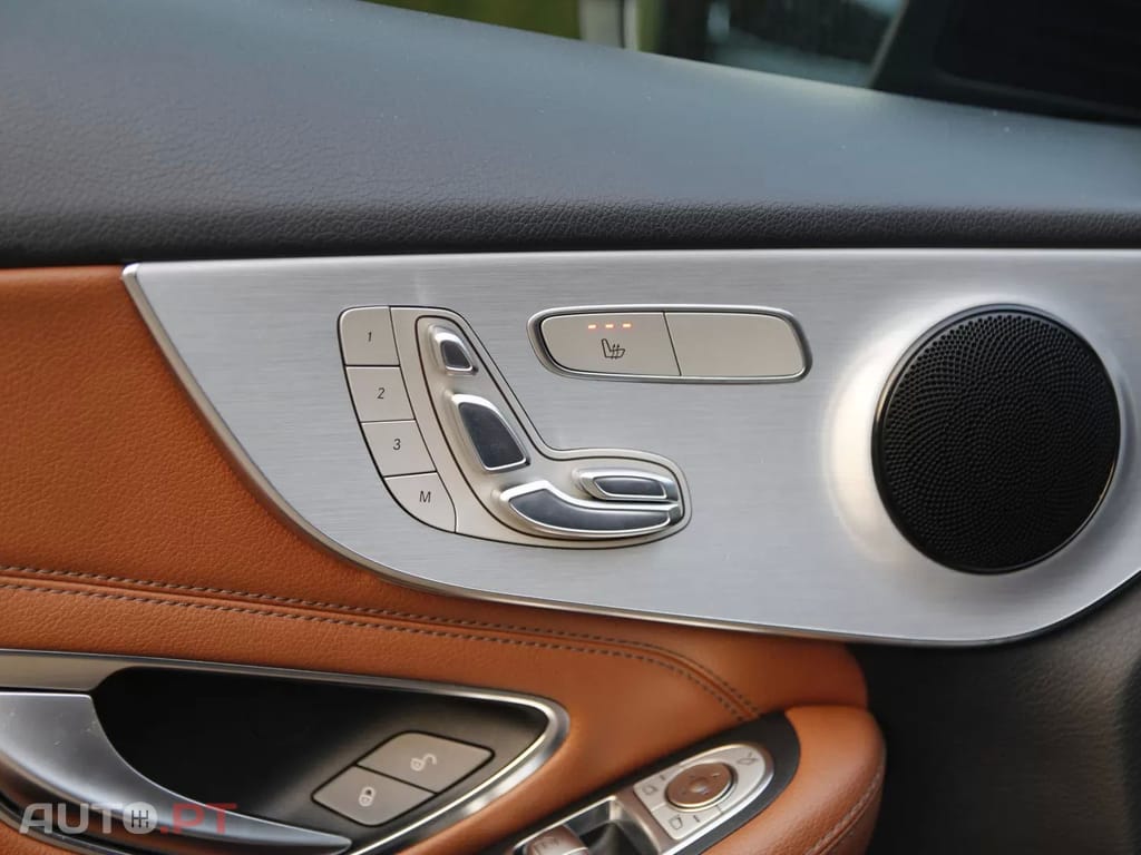 Mercedes-Benz C 220 D COUPÉ LUXURY AUTO